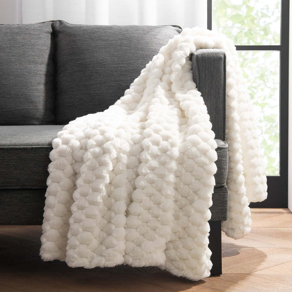 Aston & Arden Cottontail Poly Faux Fur Throw Blanket 50"x70" Ivory- So Soft! NEW